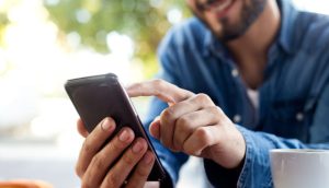 Choosing the Right Risk Management Platform for Cell Phone Financing